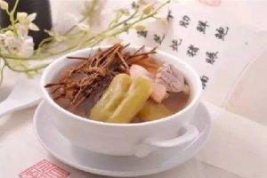 五葉神涼瓜煲豬蹄