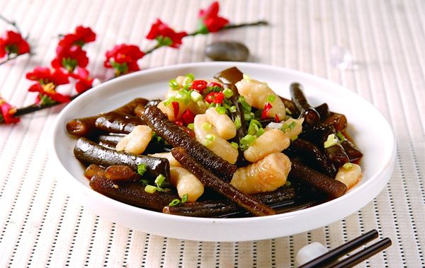 【象拔蚌}外表很污，卻是餐廳必不可少的頂級(jí)珍饈 