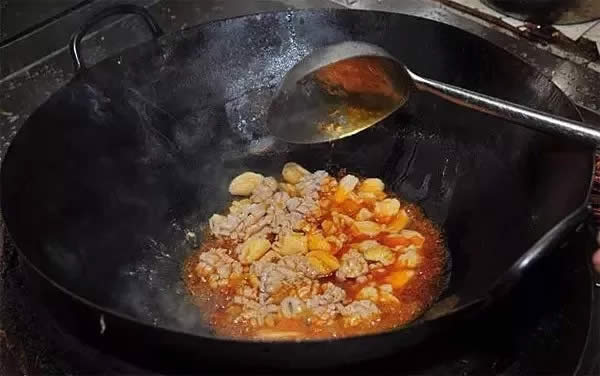 【鄉(xiāng)土菜】面塊煮雞腎