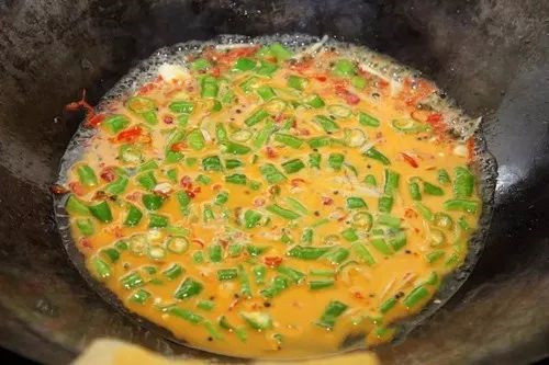 【農家菜】自貢風味鍋巴鯽魚
