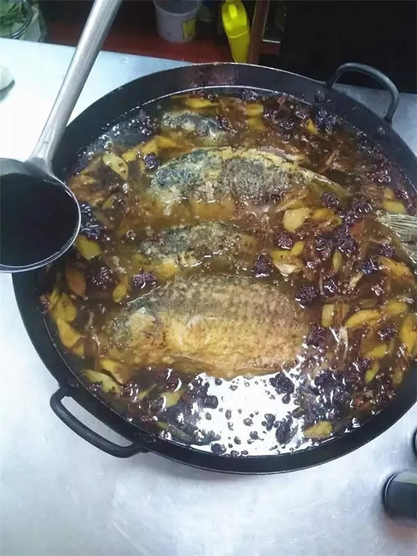 【江湖菜】鹵湯烤魚