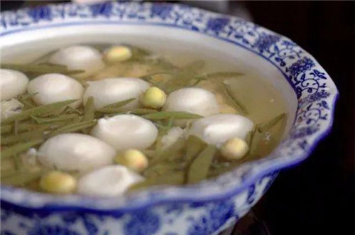 【莼菜】這種食材被譽(yù)為“水中碧螺春”！