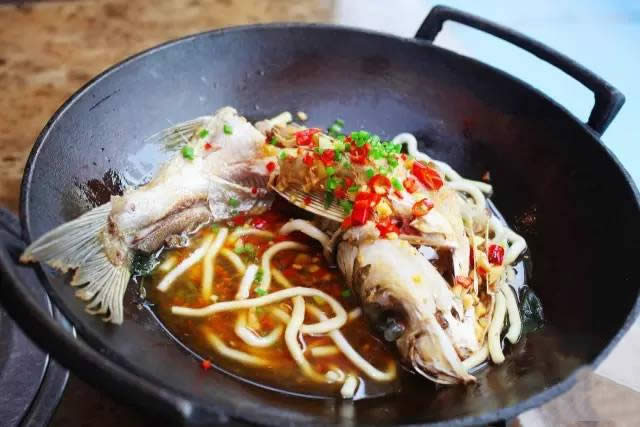 【湘菜】家常燜鍋魚