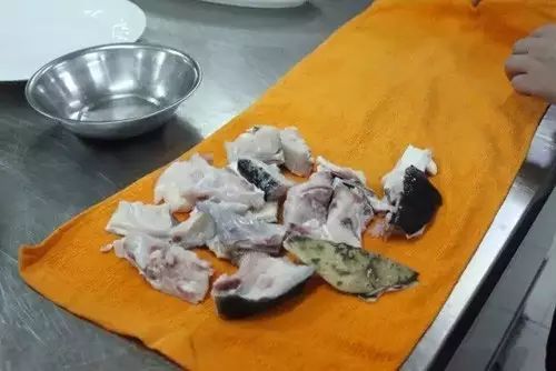 【巧手粵菜】黃椒千島湖魚頭
