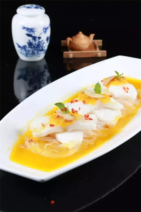 【創新菜】松茸黃醬蒸銀鱈魚