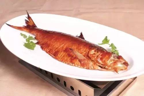 【家常菜】蔥烤鰣魚