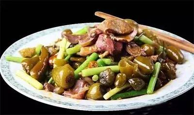 【江湖菜】泡椒鵝雜