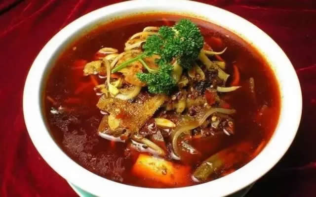 【川菜】鴨血火腿血旺
