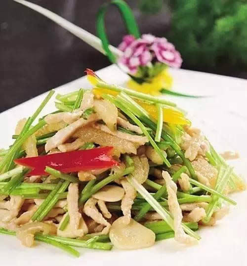 【創新菜】芫茜梗爆雞絲蜇頭