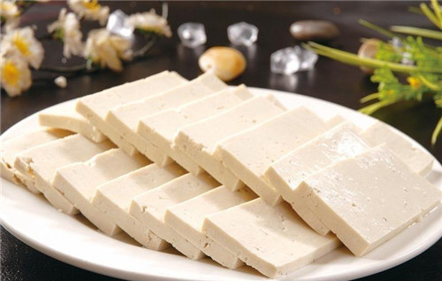 這種豆腐可以做出200+道菜，口味各異，實為四川一絕！