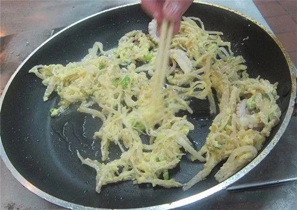 【家常菜】咸菜餅炒八帶