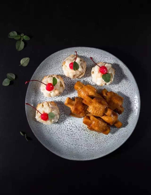 【創(chuàng)新菜】燒釀鮑菇翅配龍利蟹盒
