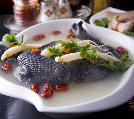 板栗烏雞湯的做法