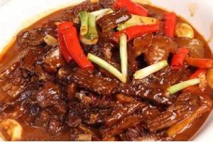 黑腐竹燜牛腩