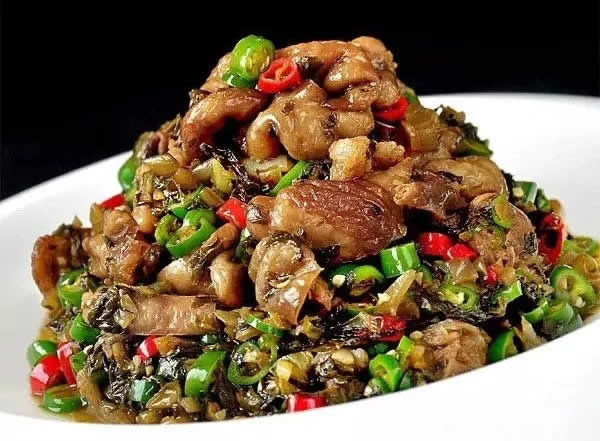 【家常菜】酸菜炒肥腸