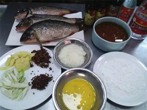 【江湖菜】鹵湯烤魚