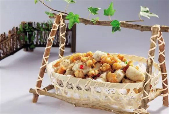 【鄉(xiāng)土菜】椒鹽金沙芋