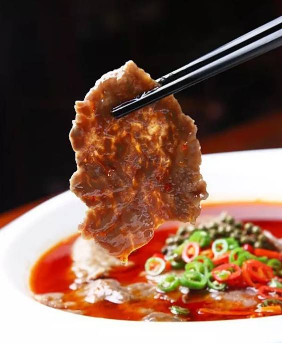 【家常菜】鮮椒巴掌嫩牛肉