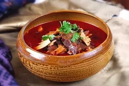 【酒樓菜】黑椒水煮牛雜