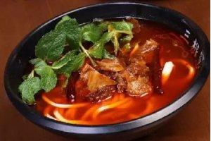 坨坨牛肉餌絲