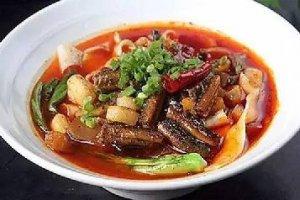 泡菜鱔魚手扯面