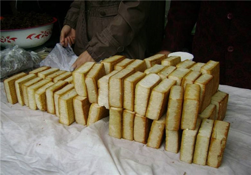 這種豆腐可以做出200+道菜，口味各異，實為四川一絕！
