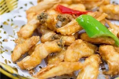 神秘怪魚煮不爛、嚼不動，知道真相的粵廚笑慘了