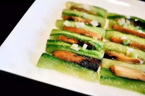 【酒樓菜】油鹽勝瓜蒸牛肝菌