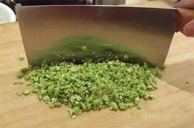 【創新菜】水晶粉煮毛豆丸
