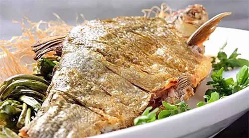 【川菜】酥鱗武昌魚.jpg