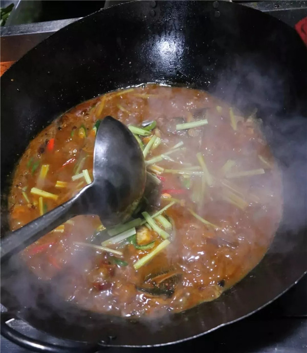 【熱賣菜】魚頭燴餅