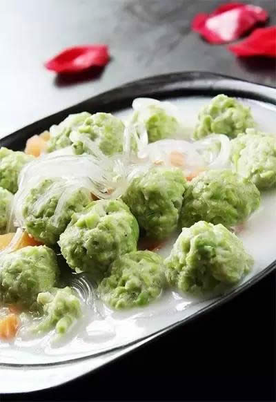 【創新菜】水晶粉煮毛豆丸