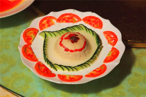這種豆腐可以做出200+道菜，口味各異，實為四川一絕！