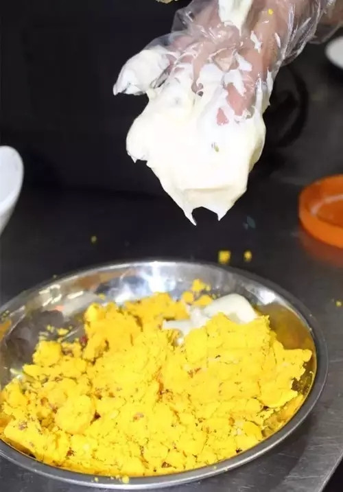【創(chuàng)新涼菜】牛油果黃金雞蛋