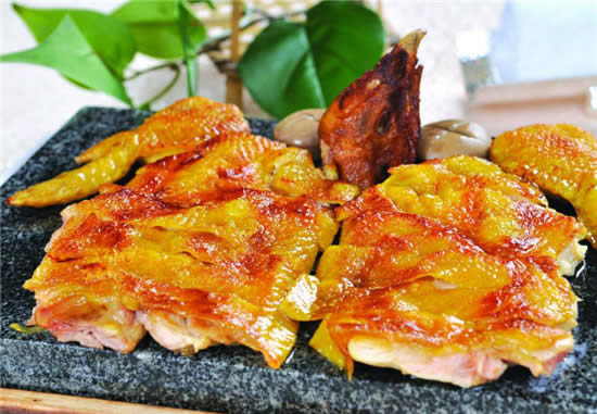 【熱賣菜】石板煎晶皇雞