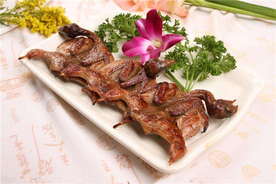 【創(chuàng)新菜】巧味烤鵪鶉