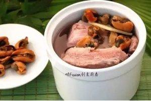 何首烏牡蠣燉肉排