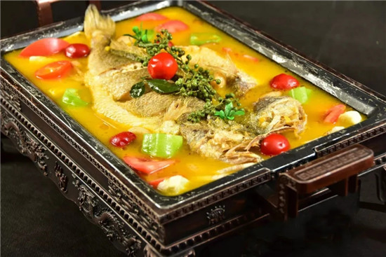 【創(chuàng)新菜】皇家烤大黃魚