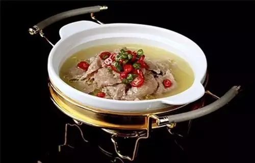 【酒樓菜】酸湯駝峰