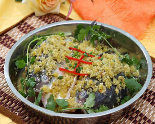 【湘菜】醬椒魚頭