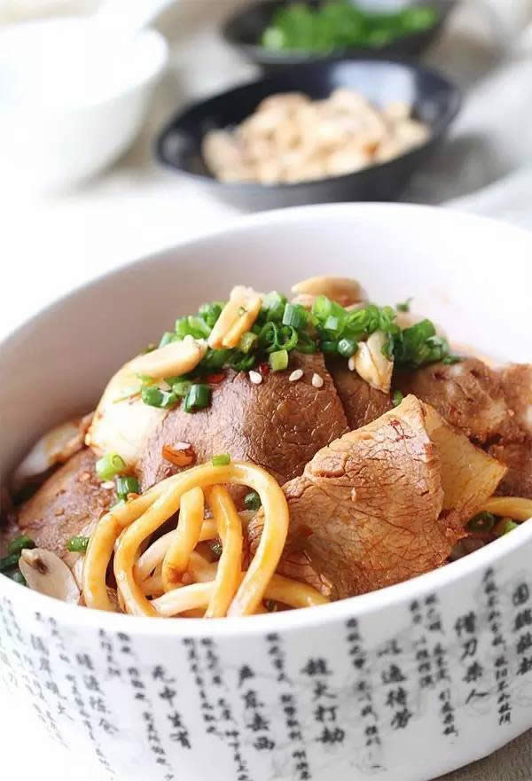 【創新菜】甜水面拌白肉