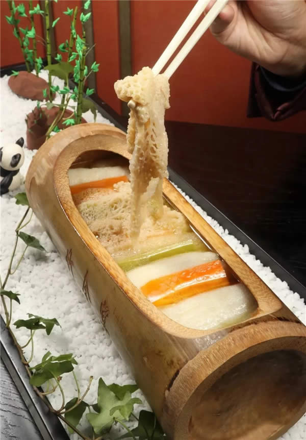 【創(chuàng)新菜】蜀南竹飲珍菌寶