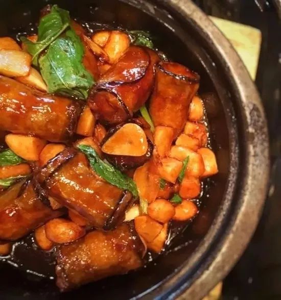 【酒樓菜】羅勒三杯茄瓜卷