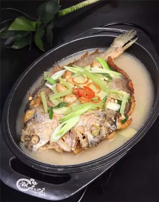 【創新粵菜】普寧豆醬煮黃魚