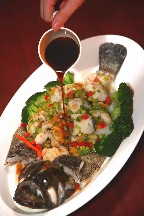 【粵菜】老虎斑蒸陳村粉