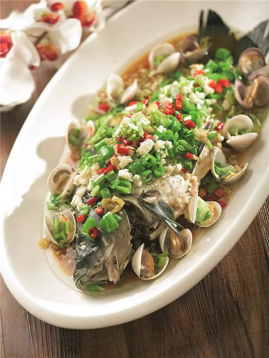 【粵菜】山椒白貝蒸鯽魚