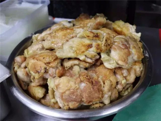 【創(chuàng)新粵菜】白蘭地三杯雞腿