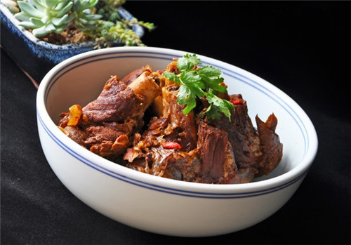 【創(chuàng)新菜】老味醬骨頭
