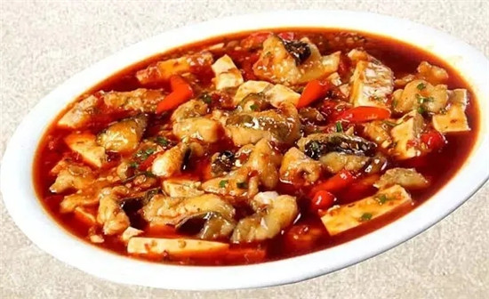 【熱賣菜】豆腐燜鯰魚
