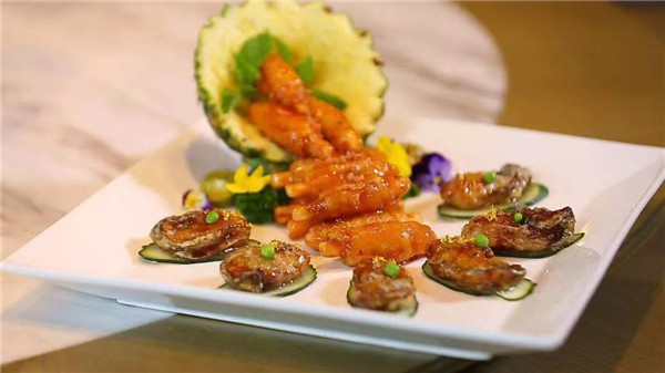 【創新菜】鳳梨千層肉拌香煎金蠔